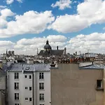 Apartment Next To Place Des Vosges